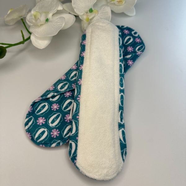 Bamboo Cloth Sanitary Pads | Cheeky Wipes UK